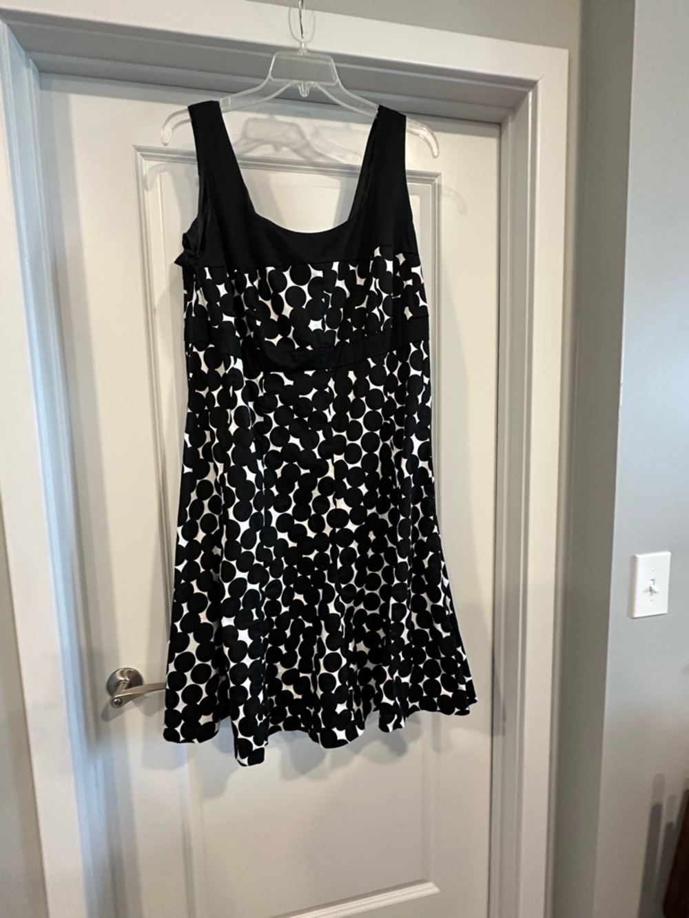 Jones Wear Black and White Polka Dot Midi Dress